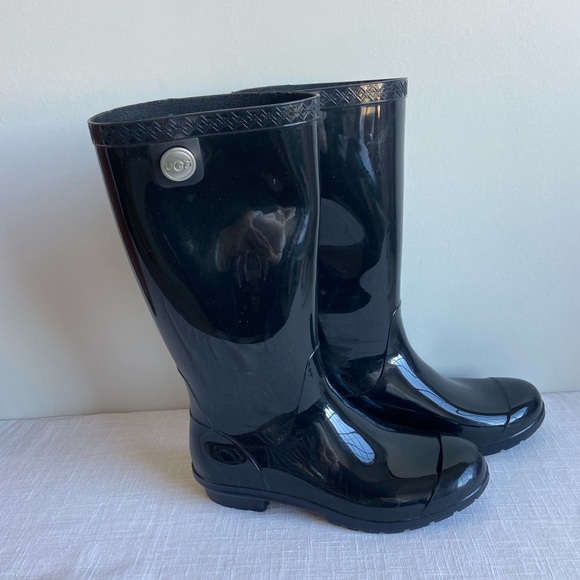 UGG Shoes - UGG Shaye Womens Black Tall Rain Boots size 7